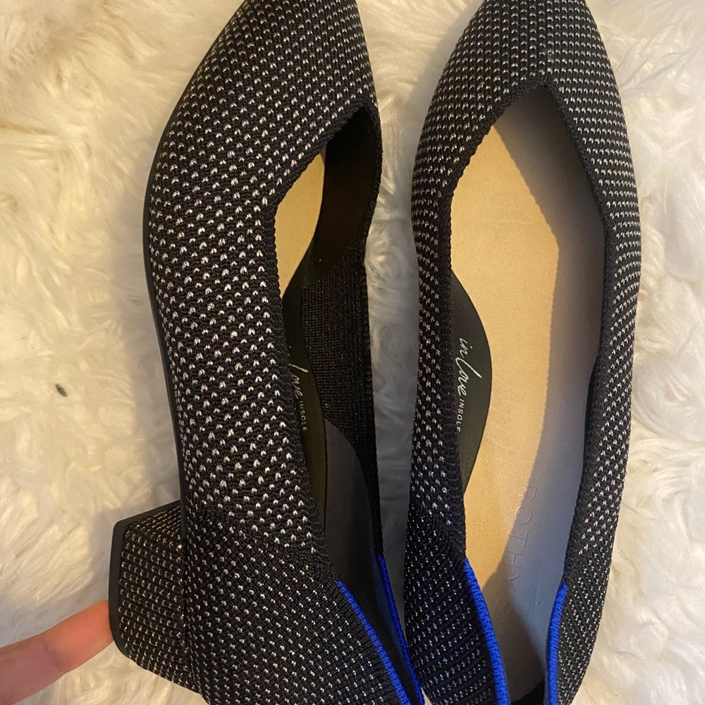 Rothys Sjze 10.5 Stylish Black and Blue Women's Flats - Picture 4 of 4